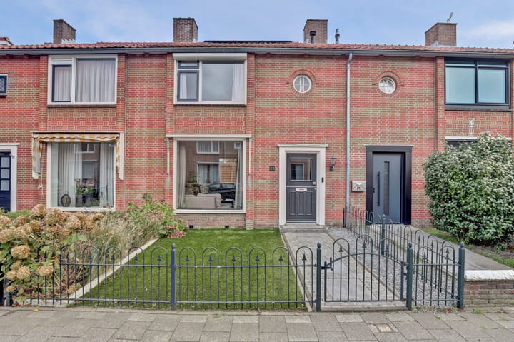 Eengezinswoning, tussenwoning Abeelstraat 23 Monster