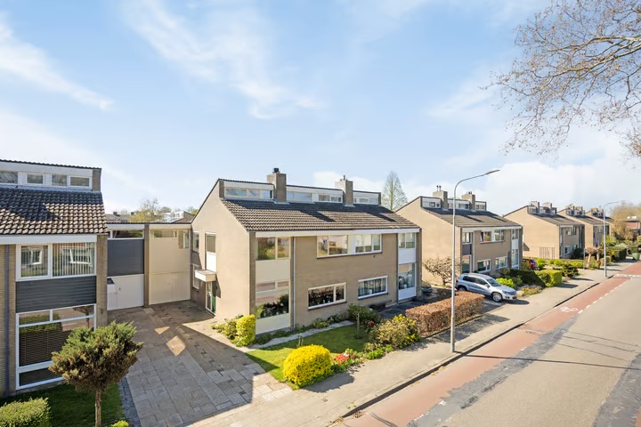 2-onder-1-kapwoning Sir Winston Churchill-laan 29 in Middelburg
