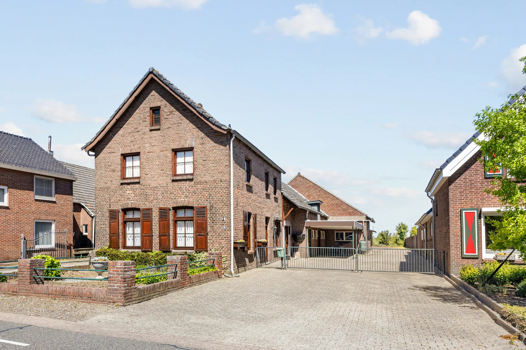 Vrijstaande woning Dorpsstraat 41 in Ohé en Laak