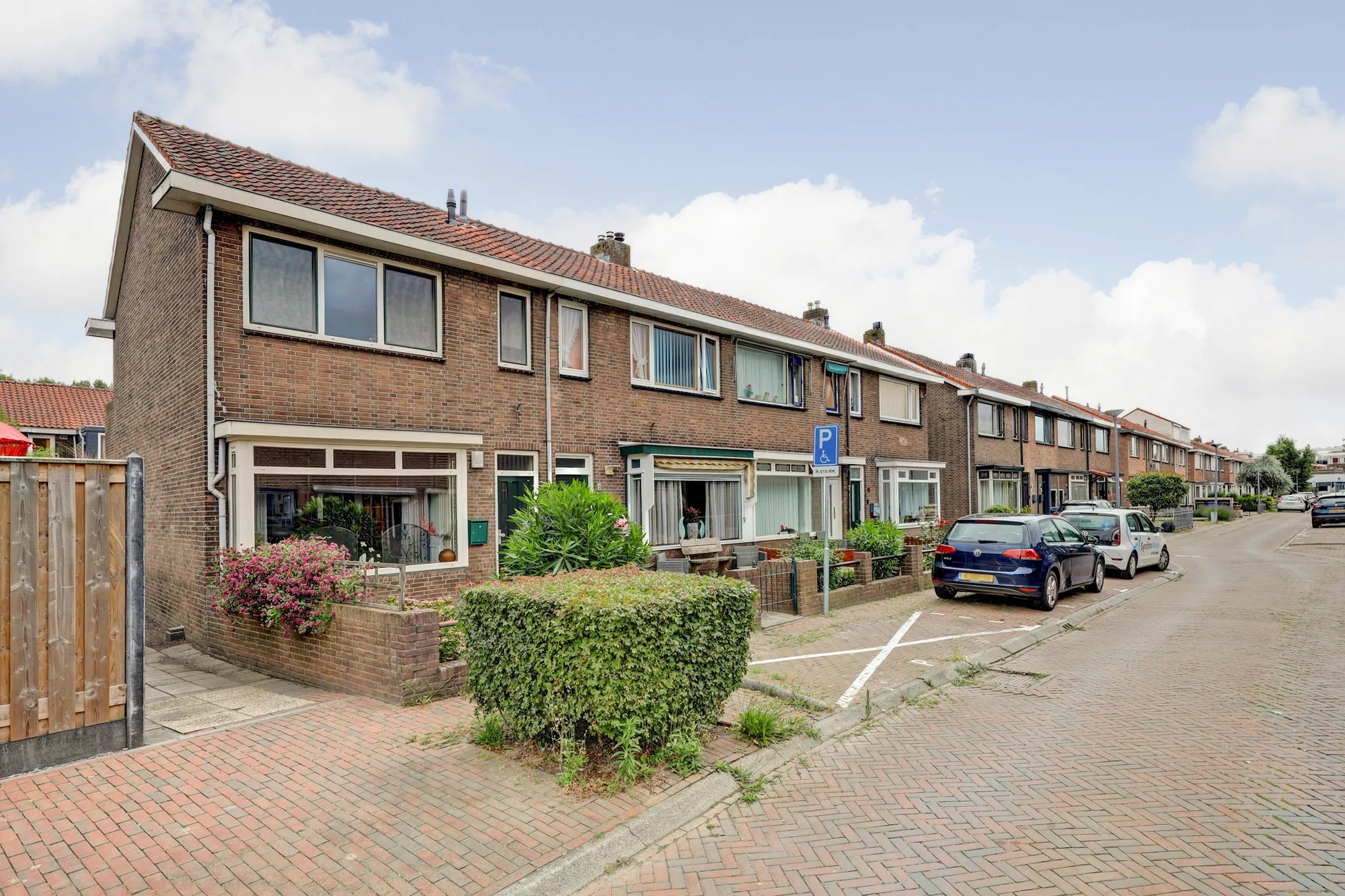 Hoekwoning Nieuw Engeland 4 in Hoogvliet Rotterdam