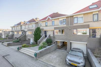 Tussenwoning Noordkade 143 A in Waddinxveen