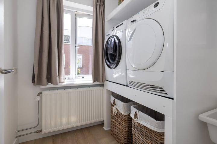 Tussenwoning Pastoor Jansenstraat 18 Weesp