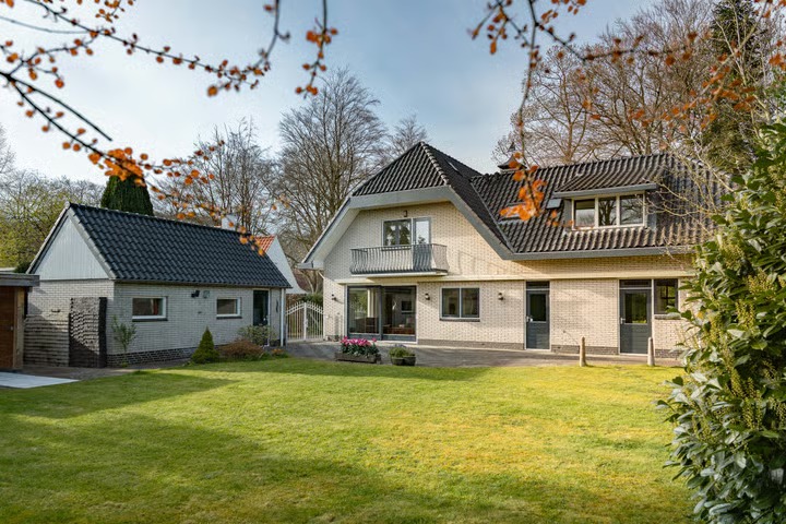Vrijstaande woning Koningin Wilhelminalaan 20 A in Schalkhaar