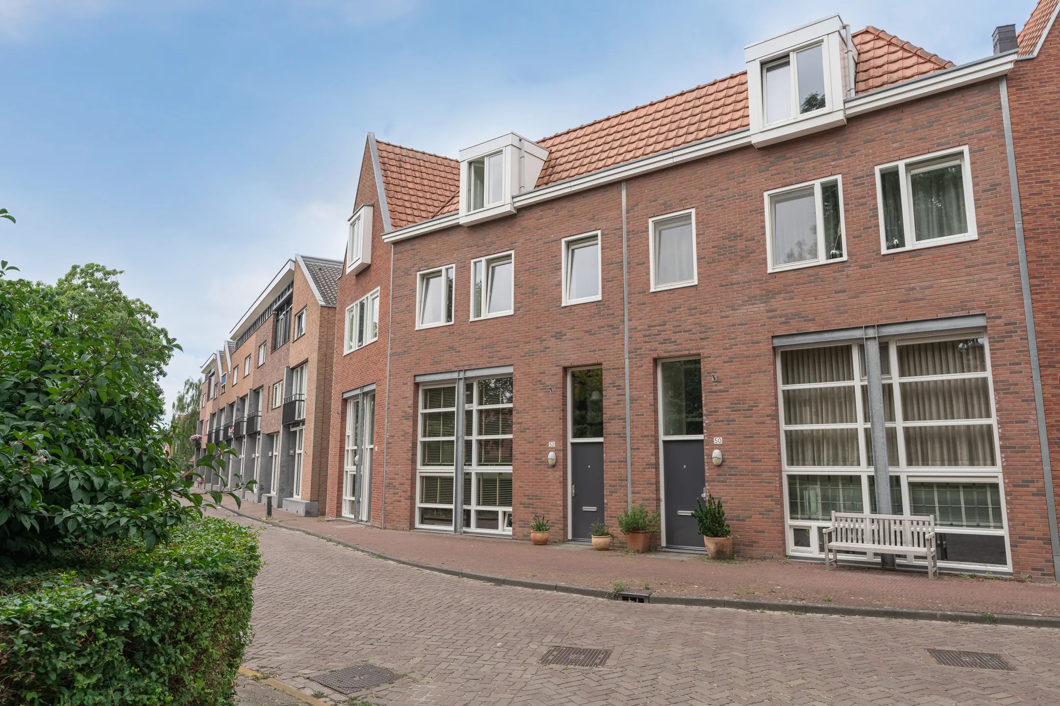 Beneden + bovenwoning Waaigat 52 in Enkhuizen