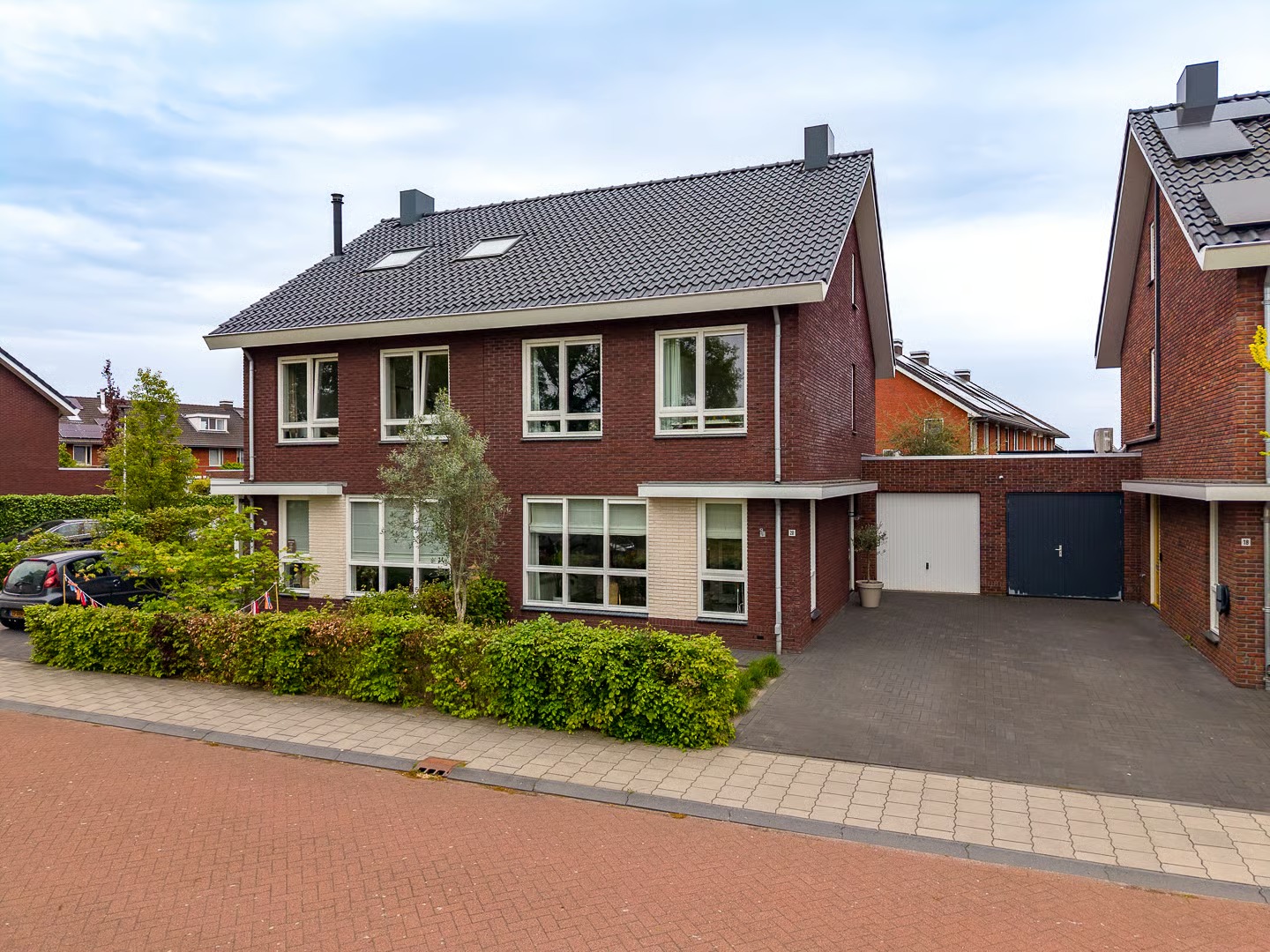 Geschakelde 2-onder-1-kapwoning Vliersingel 20 in Elburg
