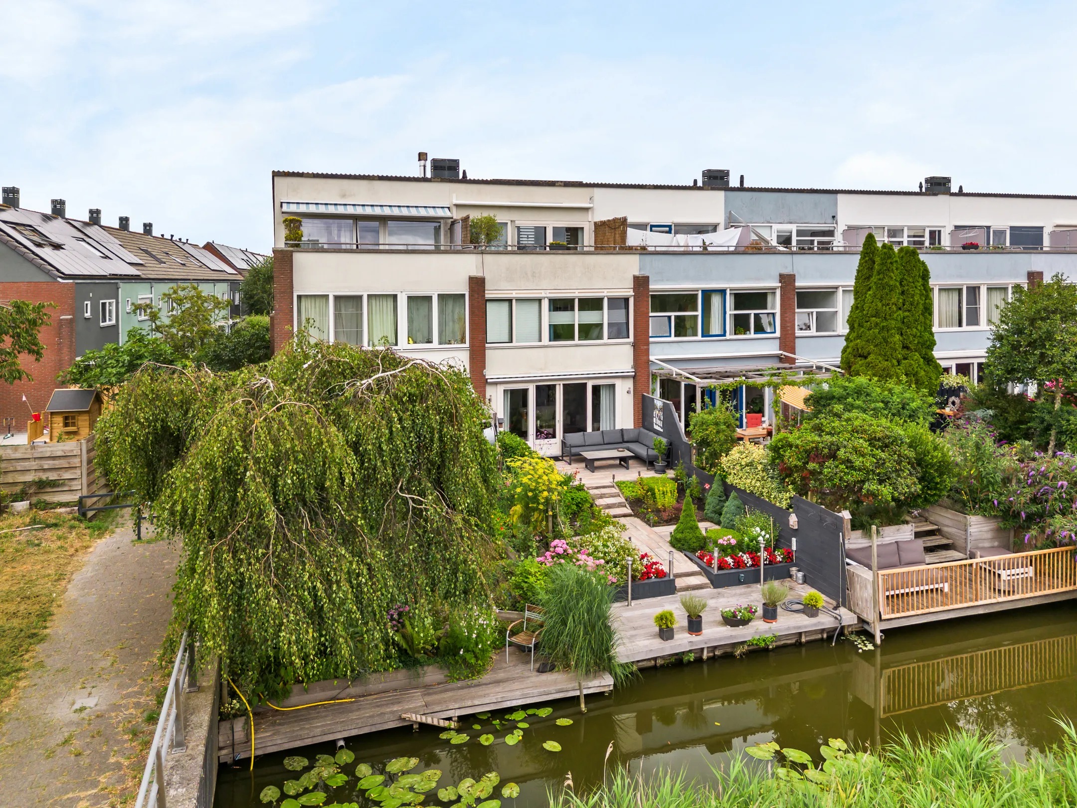 Tussenwoning Engels Gras 60 in Velserbroek
