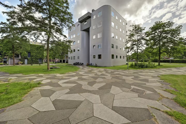 Portiekflat Funenpark 421 in Amsterdam