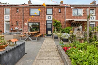 Tussenwoning Zeeanemoonweg 70 in Renesse