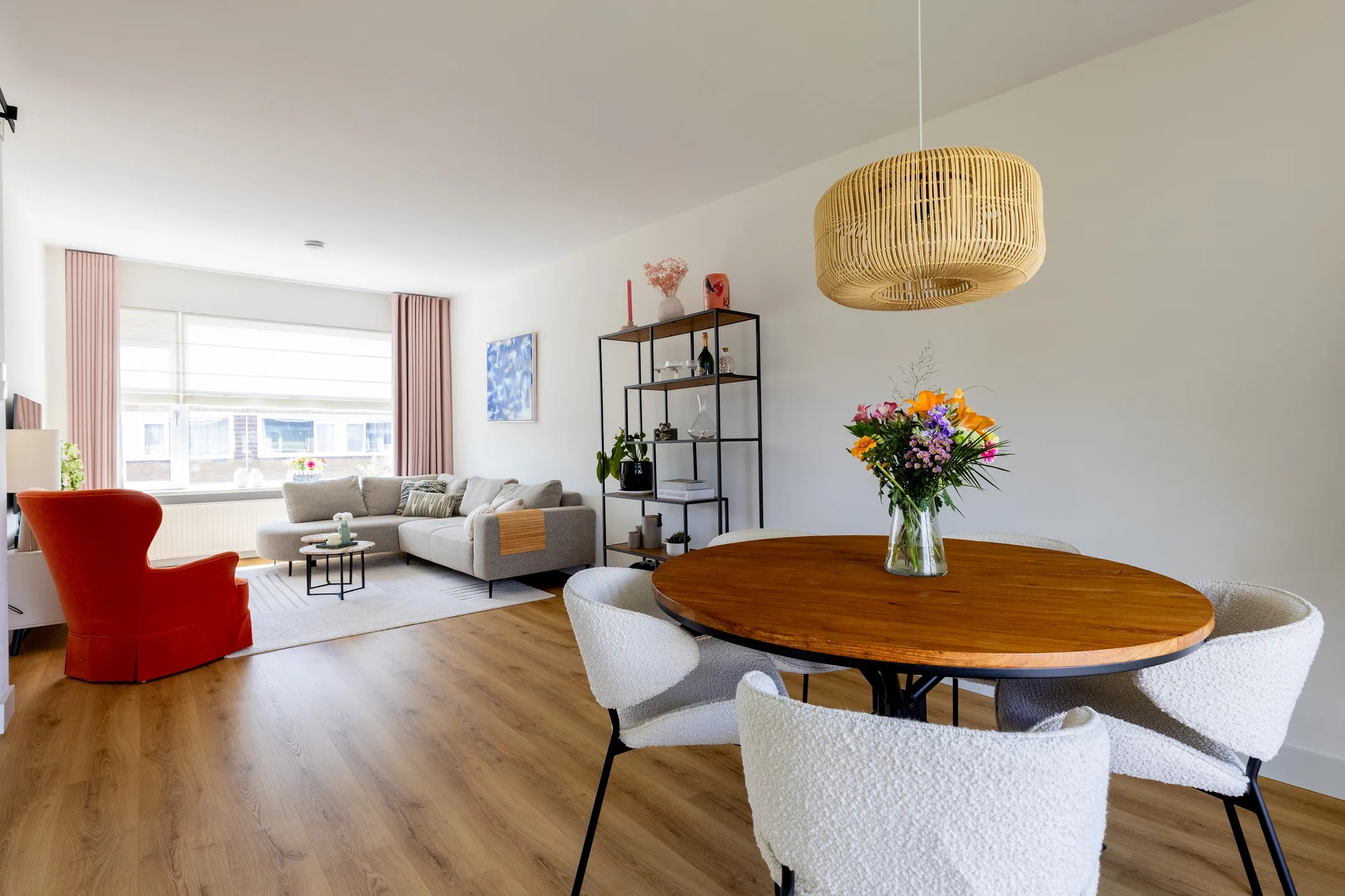 Bovenwoning Henriëtte Roland Holsthof 71 in Weesp