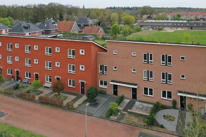 Tussenwoning Palissade 13 in Almelo