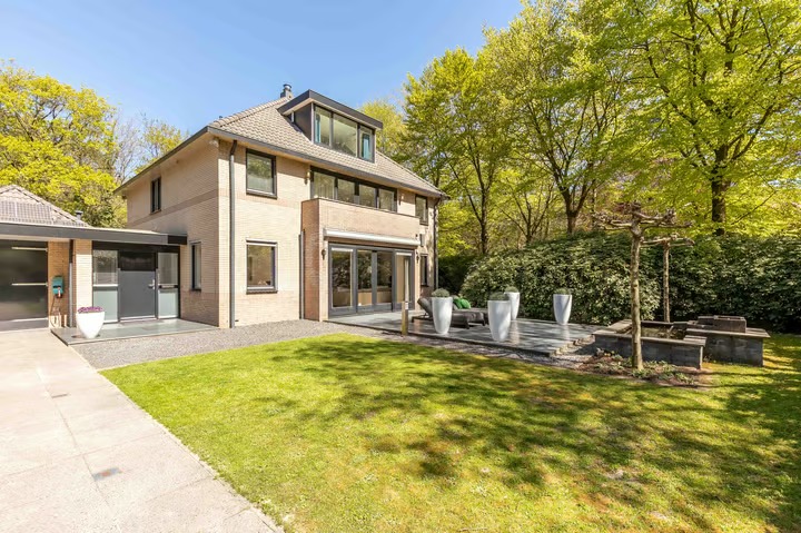 Vrijstaande woning van Lyndenlaan 10 Soest