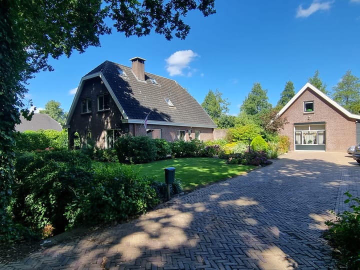 Landhuis, vrijstaande woning Hollandscheveldse Opg 1 b in Hollandscheveld