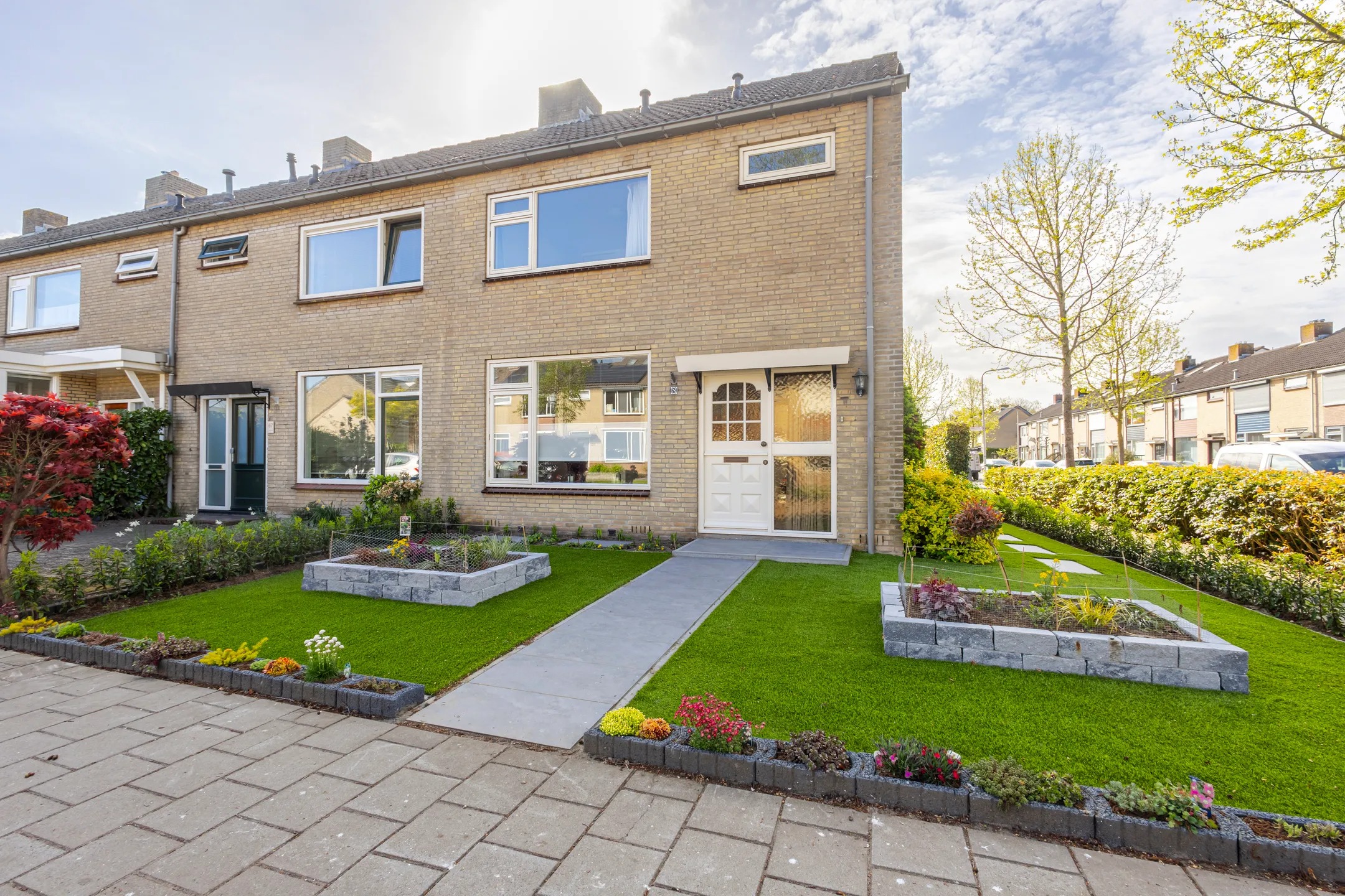 Hoekwoning van Brederodestraat 69 in Giessenburg