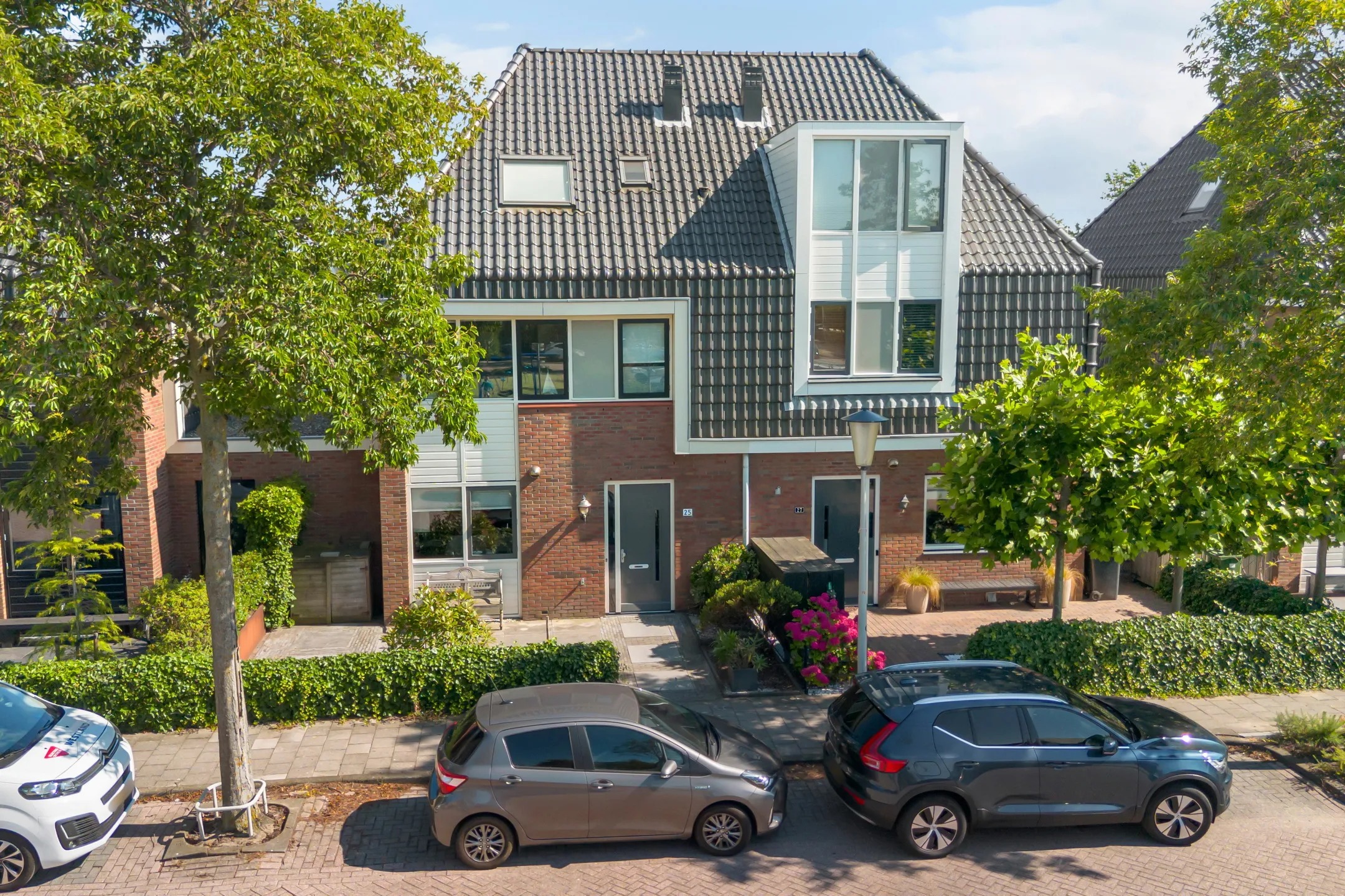 Geschakelde 2-onder-1-kapwoning Sluiswachterstraat 25 in 's-Gravenzande