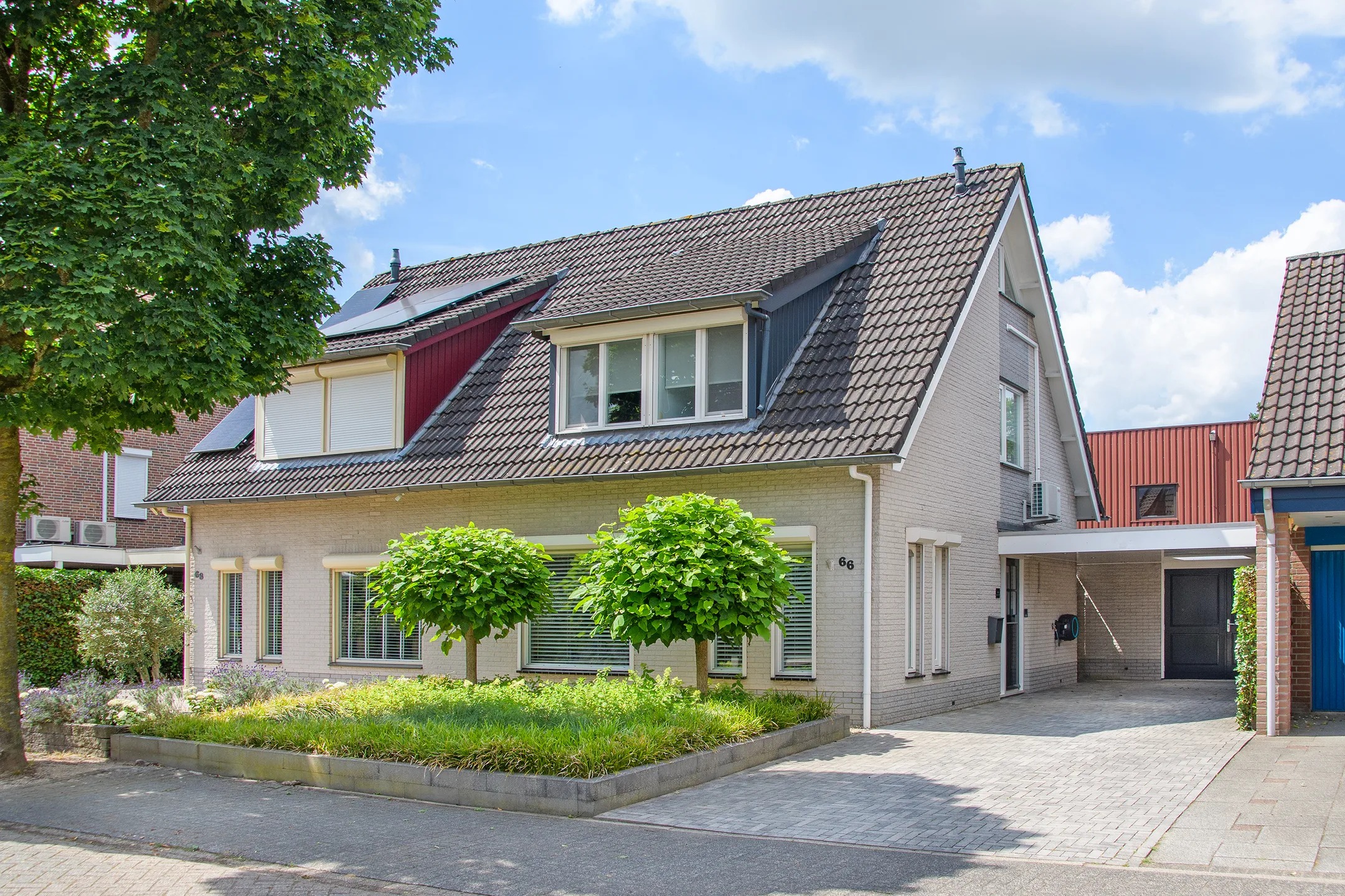 2-onder-1-kapwoning Beethovenlaan 66 in Etten