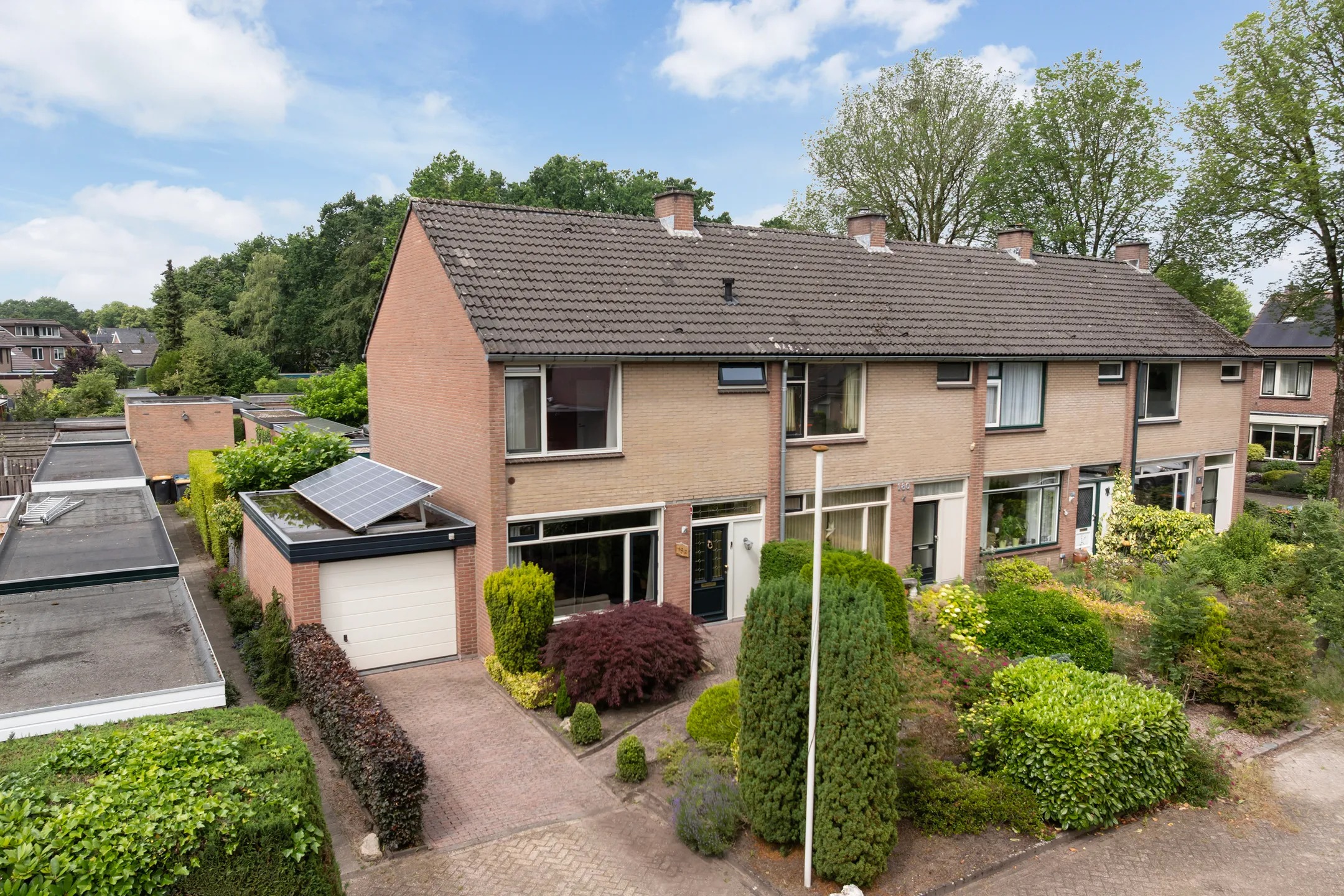 Hoekwoning De Cloese 182 in Ugchelen