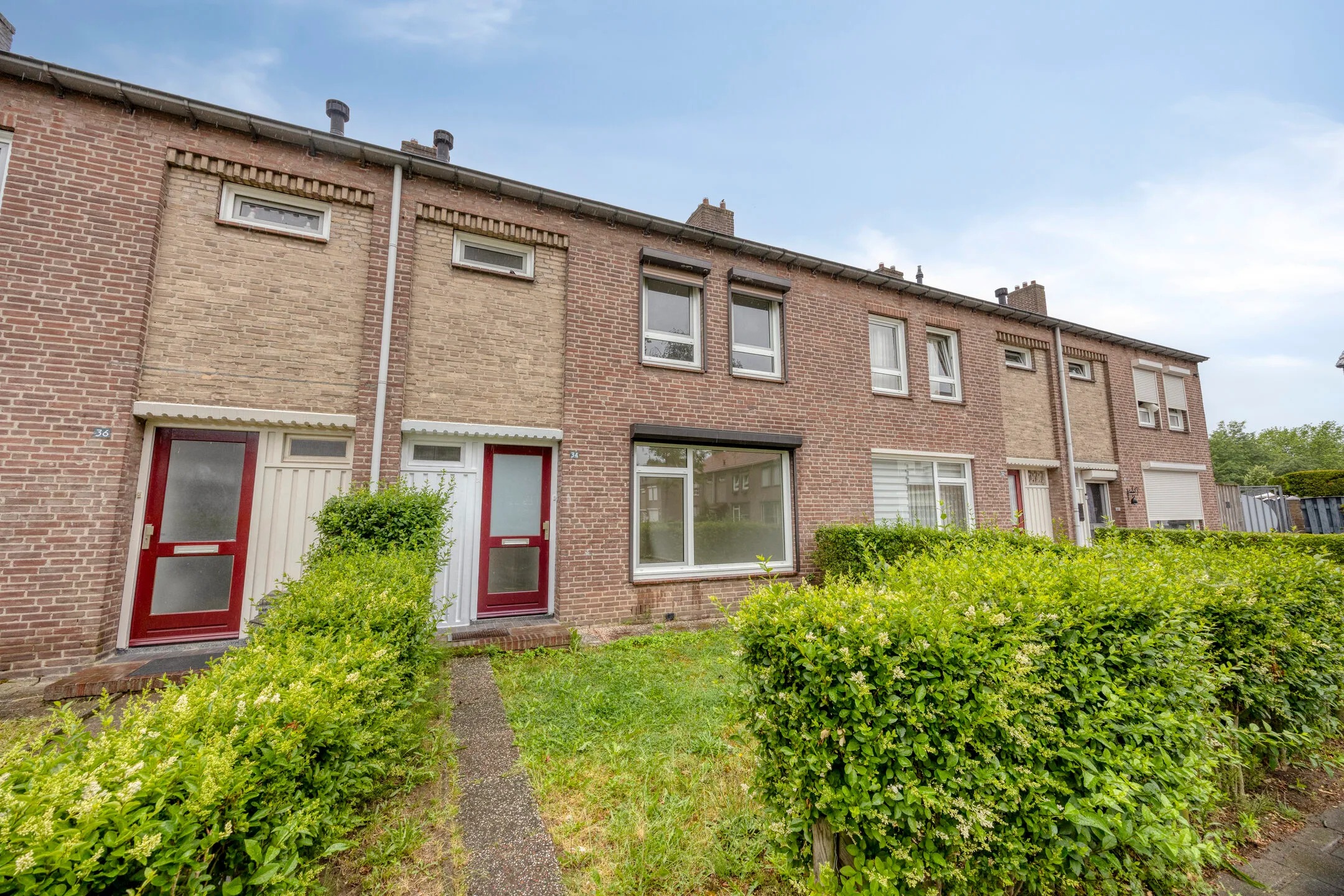 Hoekwoning Jan Pieterszoon Coenstraat 34 in Roermond