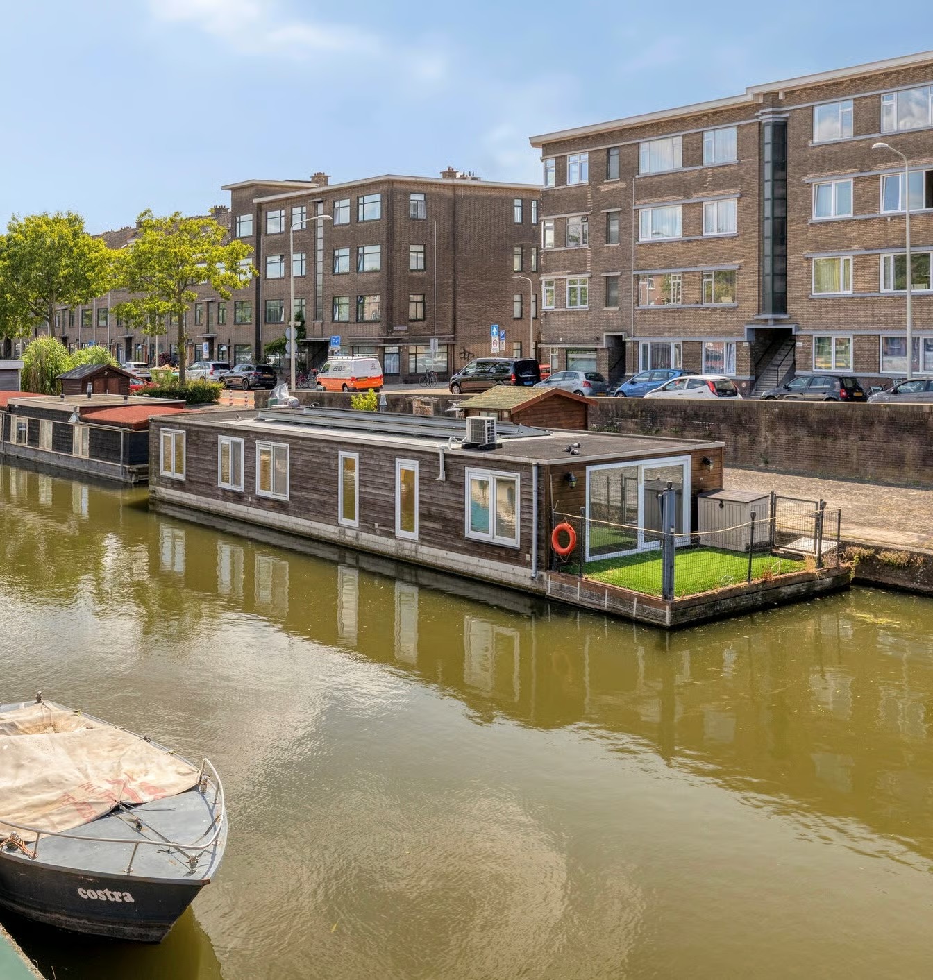 Vrijstaande woning (waterwoning) Soestdijksekade 869 in Den Haag