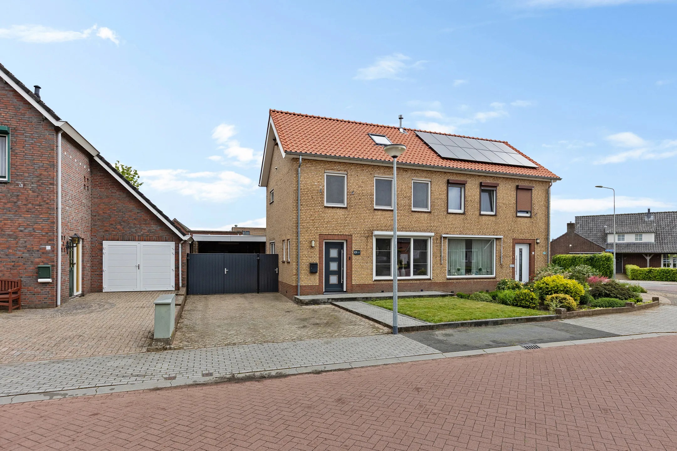 2-onder-1-kapwoning Hanssum 17 in Neer