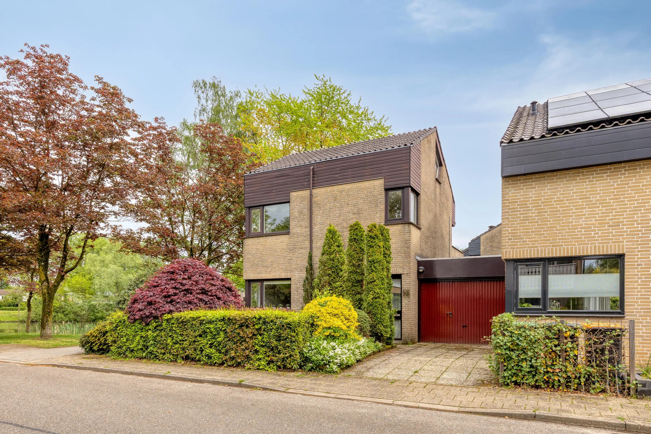Halfvrijstaande woning Hulsbekenkamp 53 in Oldenzaal