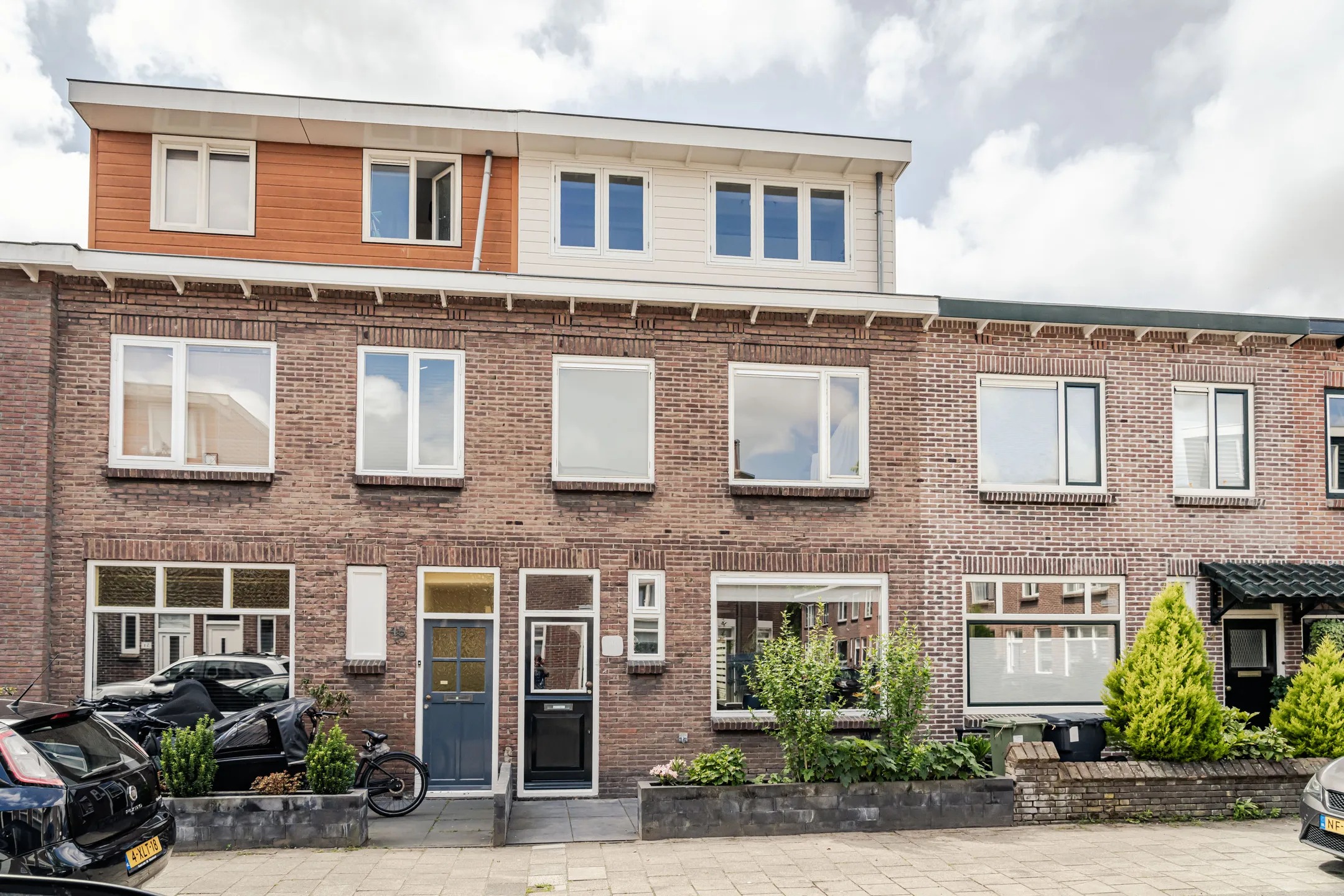 Tussenwoning Leeuwerikstraat 46 in Haarlem