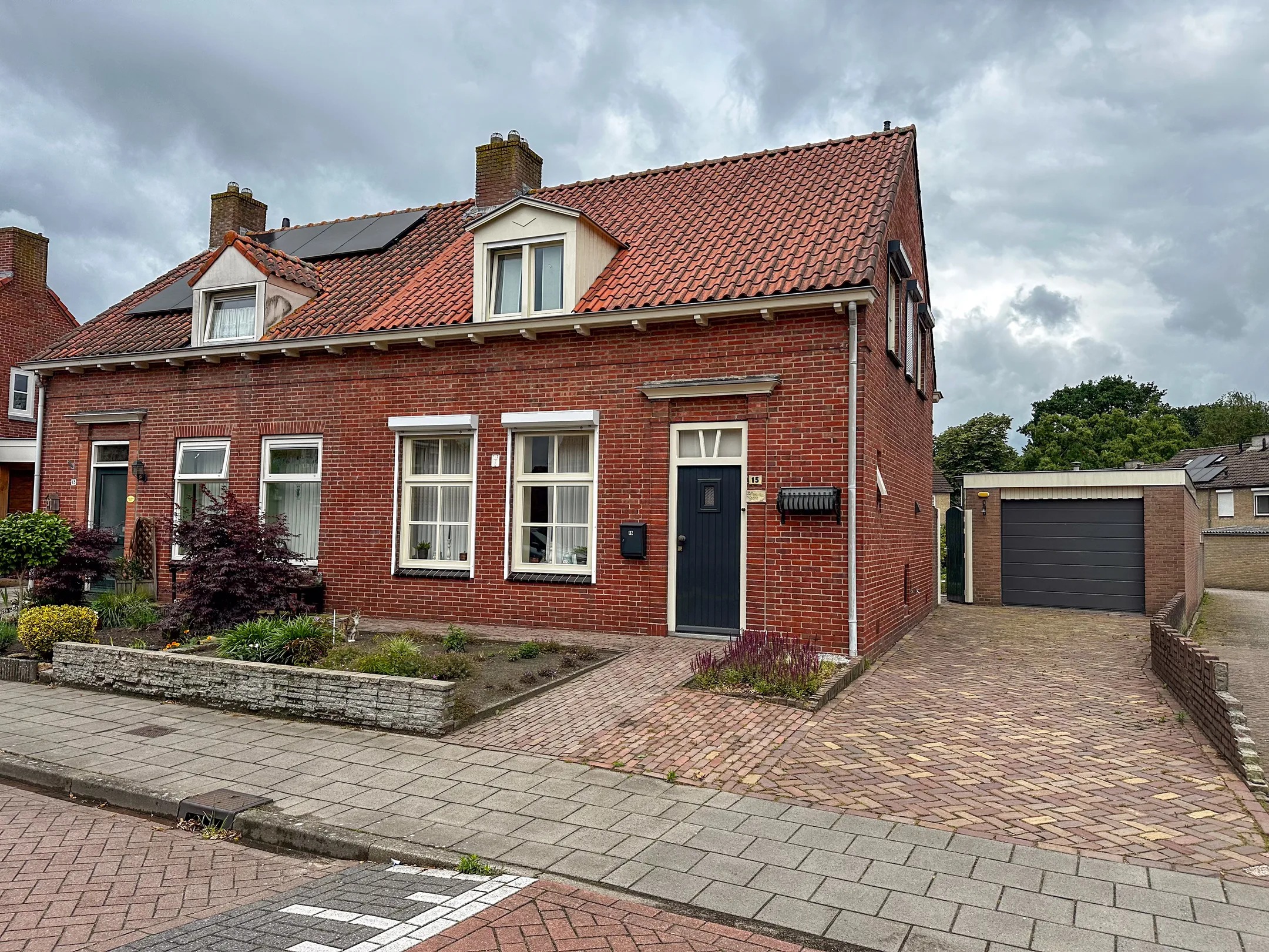 2-onder-1-kapwoning Nachtegaalstraat 15 in Zundert