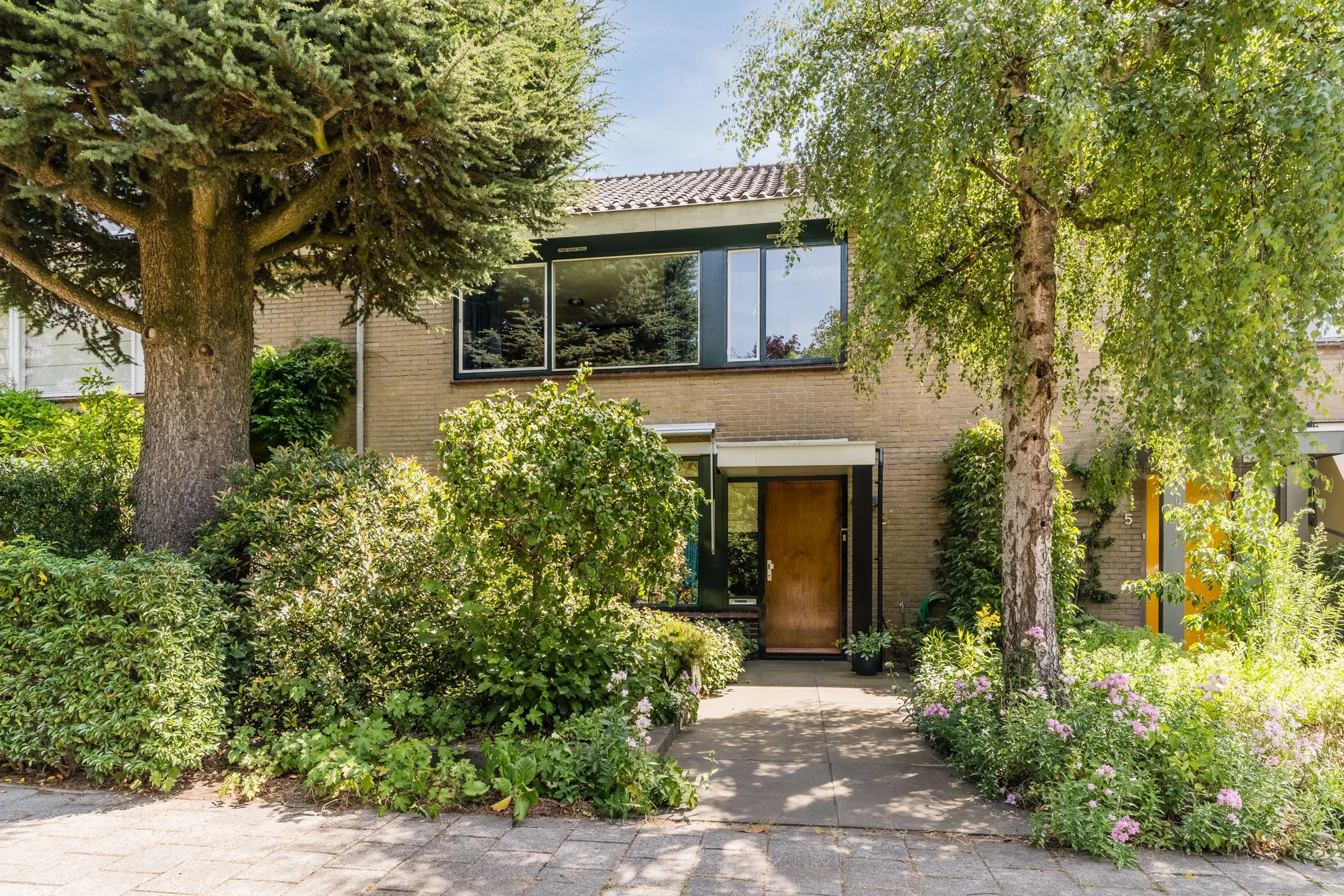 Tussenwoning Weeldenberg 3 Oosterhout