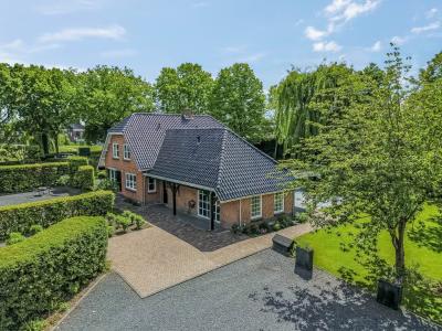 Vrijstaande woning Dorpsplein 1 in Kesteren