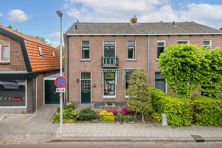 2-onder-1-kapwoning Stationsstraat 10 in Vleuten