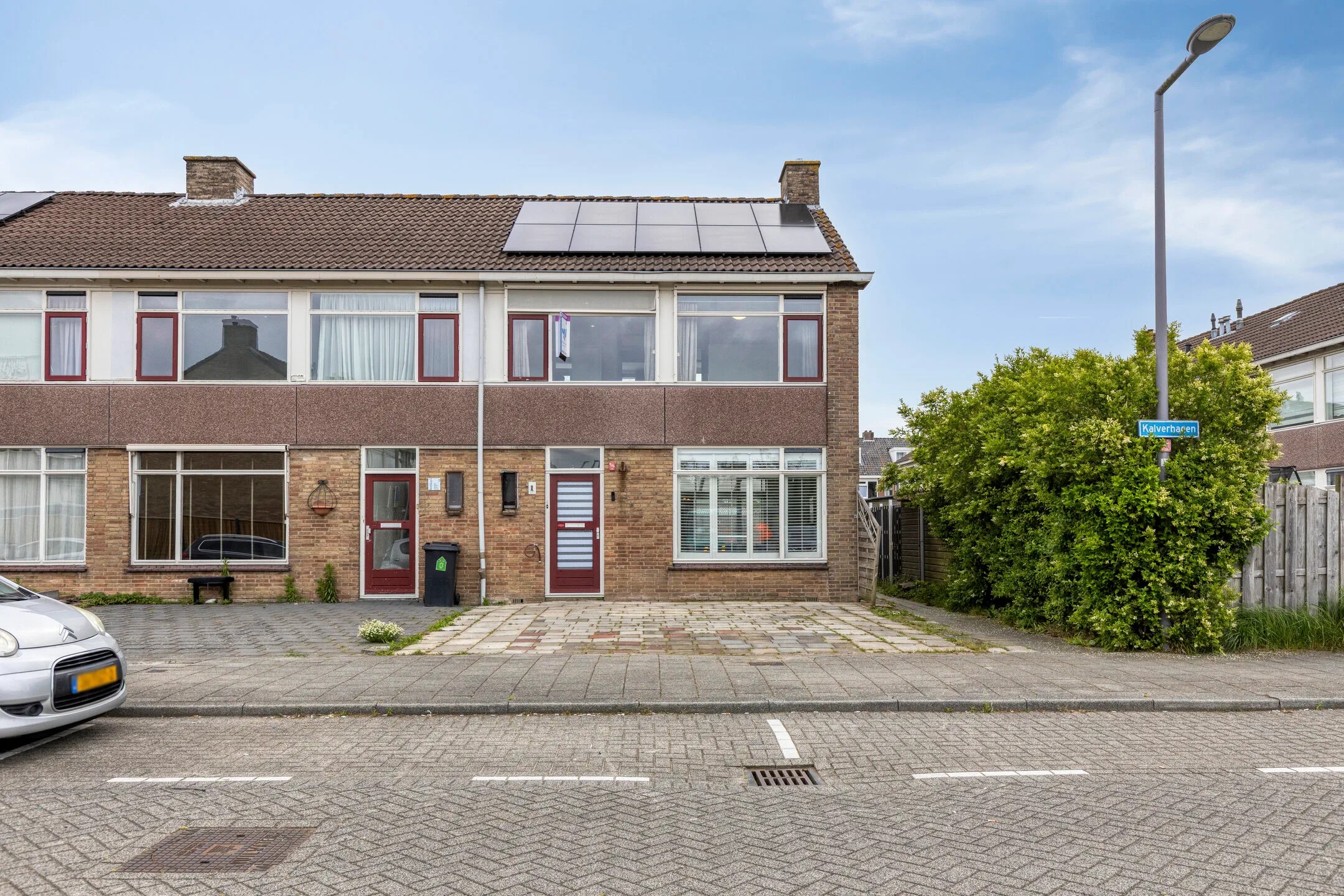 Hoekwoning Kalverhagen 1 in Rotterdam