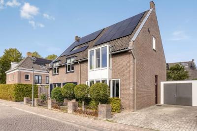 Eengezinswoning, geschakelde 2-onder-1-kapwoning Ricoutsvoort 20 in Helmond