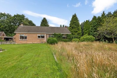 Eengezinswoning, 2-onder-1-kapwoning Noorderdiep 39 in Valthermond