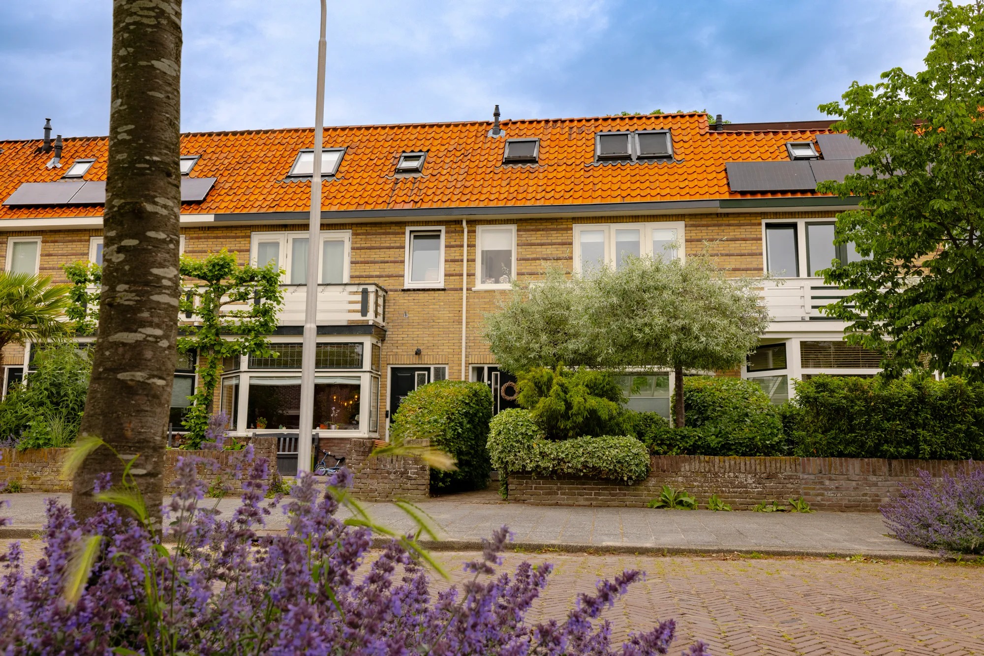 Tussenwoning P.C. Hooftlaan 29 in Driehuis NH