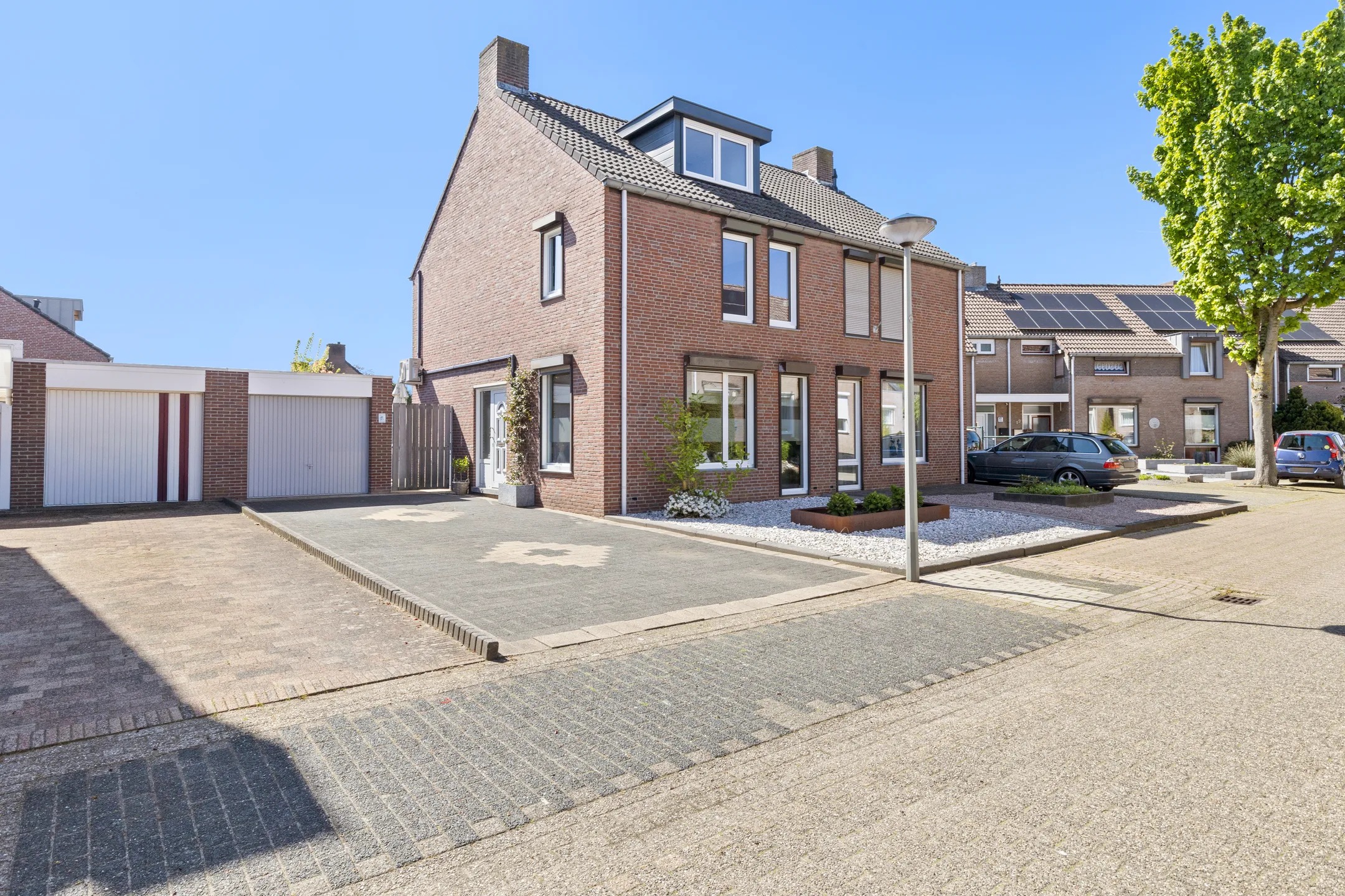 2-onder-1-kapwoning Vinkenhof 13 in Elsloo