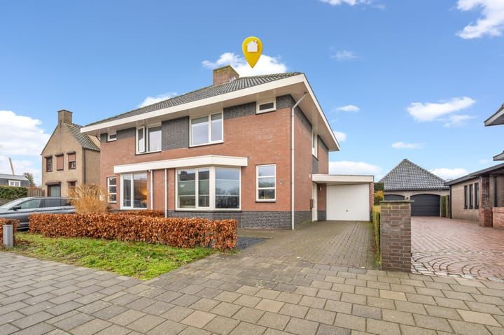 2-onder-1-kapwoning Dorpsstraat 4 a in Nispen