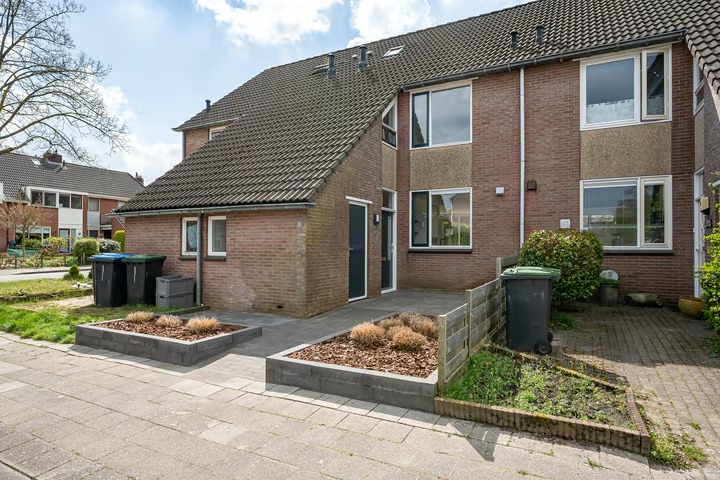 Tussenwoning Schuur 87 in Drachten