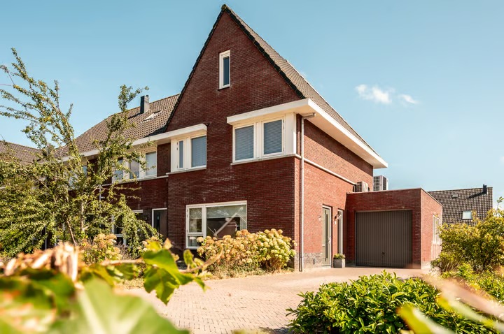 Hoekwoning Nanne Jansz. Grootstraat 47 in Andijk
