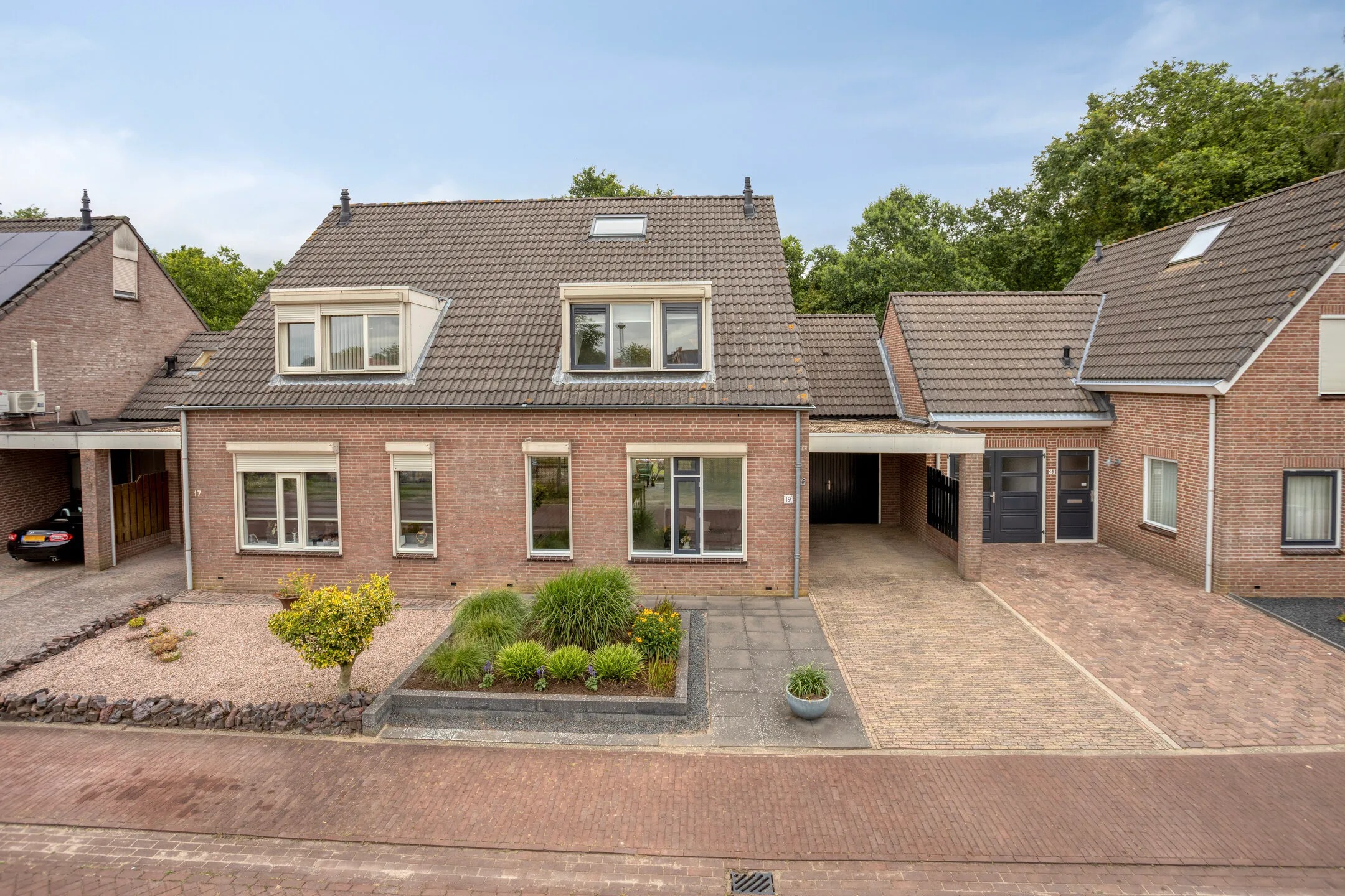 Geschakelde 2-onder-1-kapwoning Tunnelpad 19 in Hernen