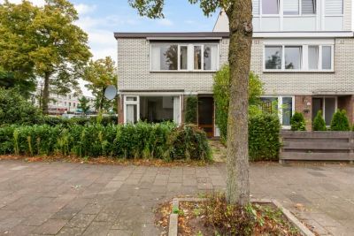 Hoekwoning Afrikalaan 47 in Utrecht