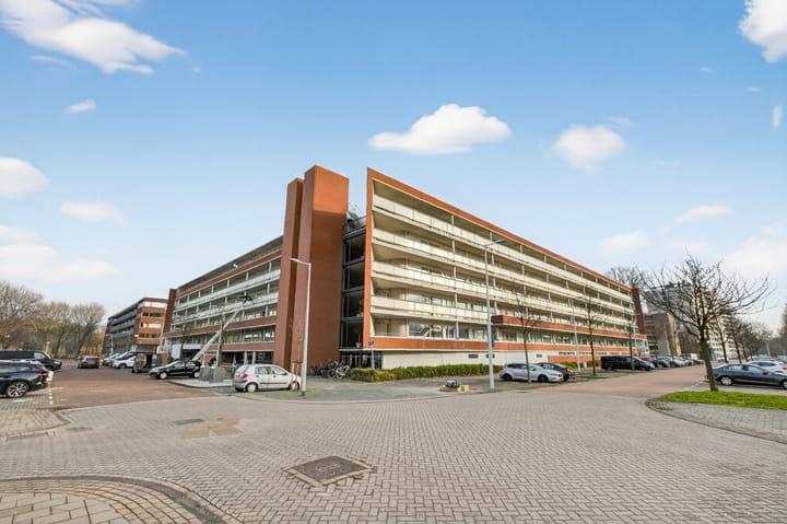 Galerijflat Oeverpad 281 Amsterdam