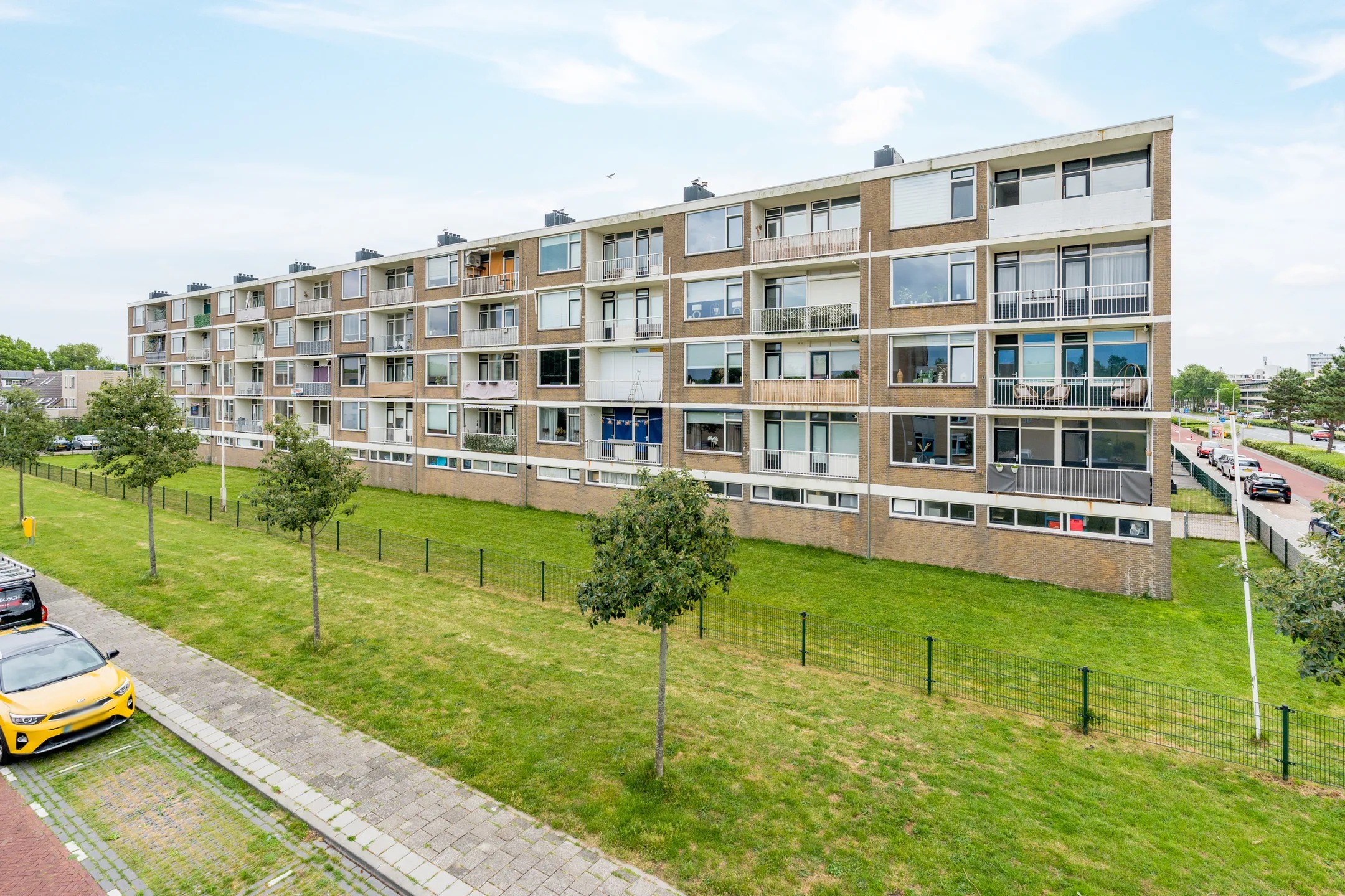 Galerijflat Heinsiusstraat 6 in Katwijk