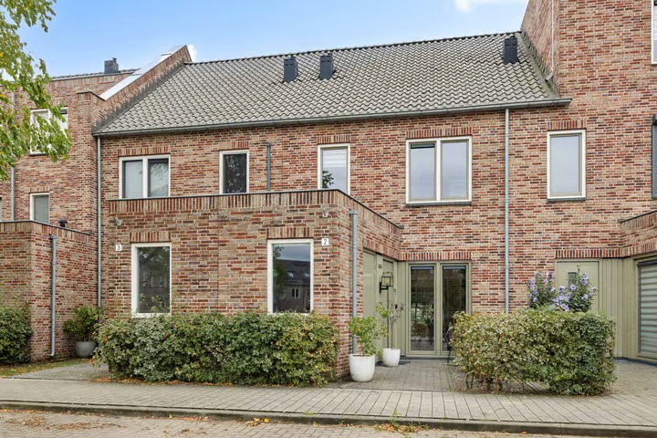Tussenwoning Vlondertuinen 2 in Rosmalen