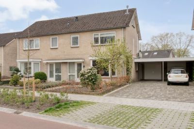 2-onder-1-kapwoning Bruno van Ommenstraat 13 in Tubbergen