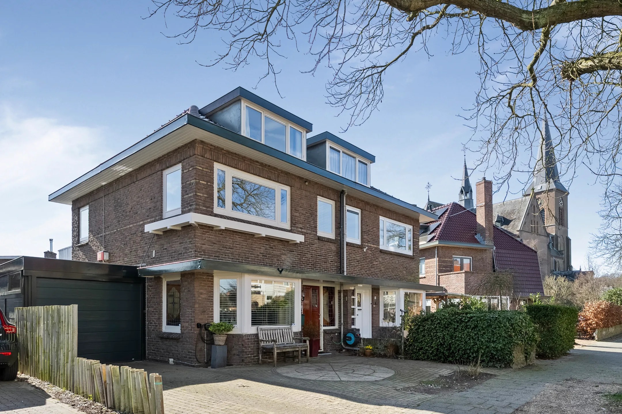 2-onder-1-kapwoning P.C. Hooftlaan 8 in Driehuis NH