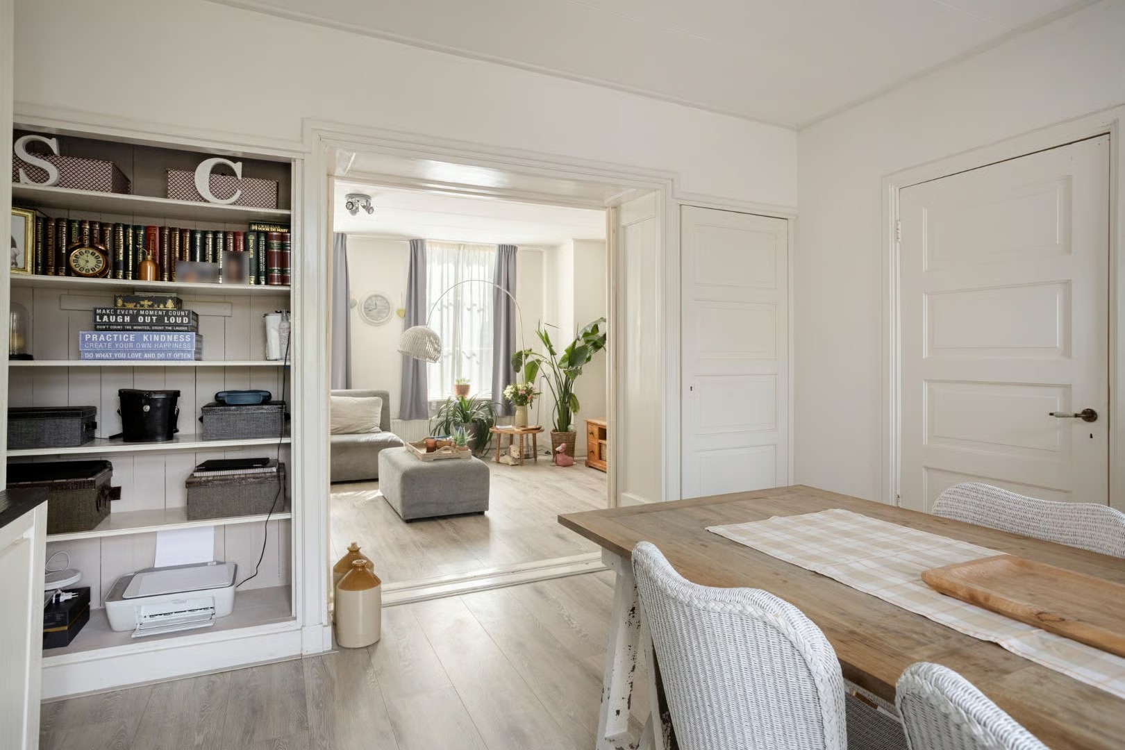 Halfvrijstaande woning Nieuwstraat 36 in Oostburg