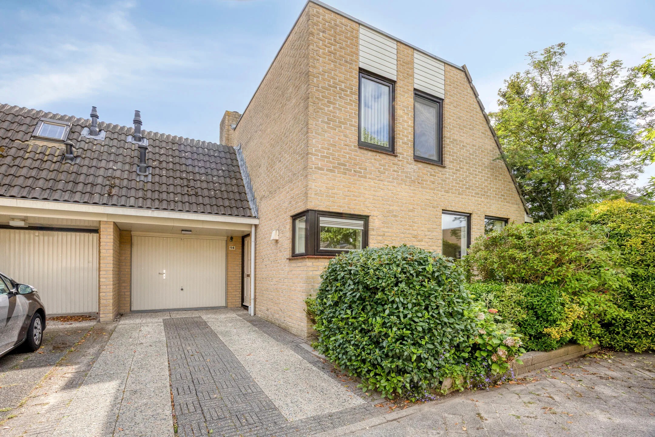 2-onder-1-kapwoning Liesbos 94 Hoofddorp