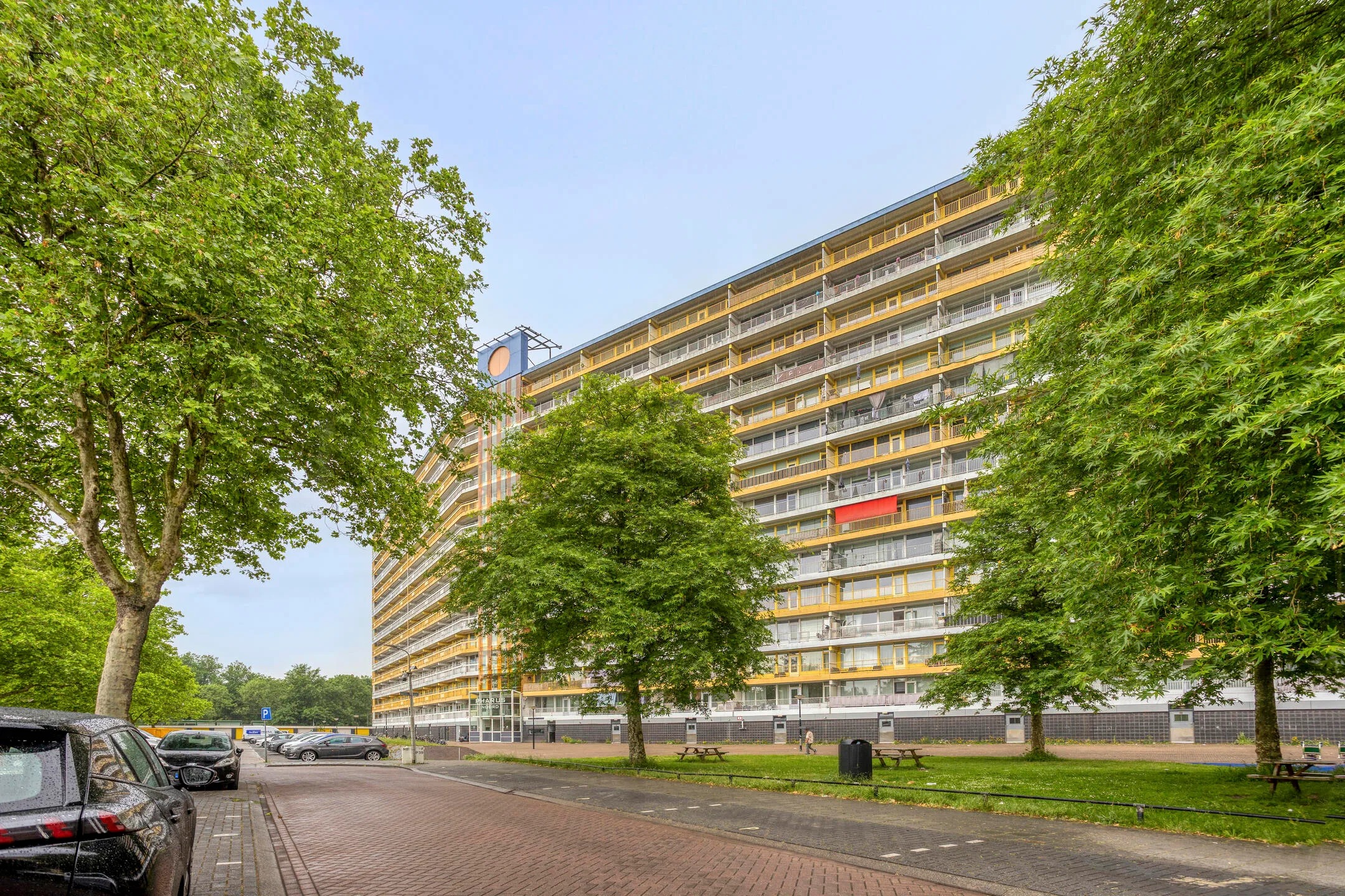 Galerijflat Pharus 143 in Zaandam