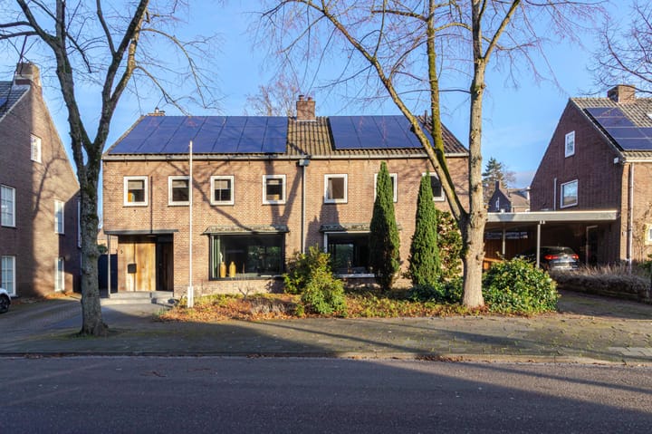 2-onder-1-kapwoning Gerard Bruningstraat 7 in Heerlen