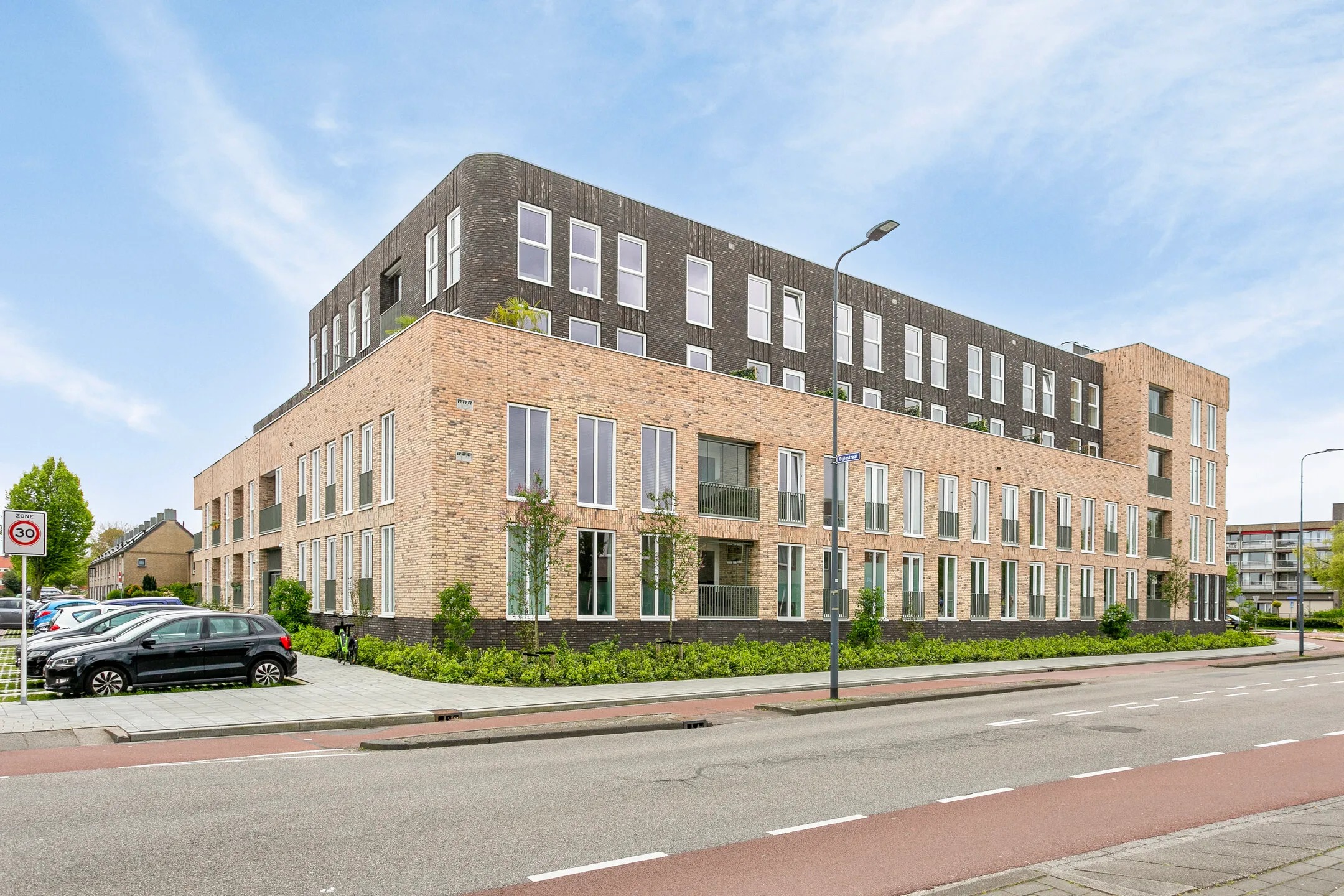Galerijflat Lekstraat 157 in 's-Hertogenbosch