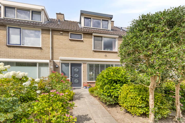 Eengezinswoning, tussenwoning Haagwinde 12 Barendrecht
